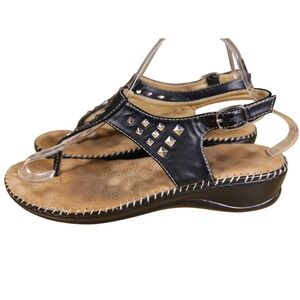 Bamboo Comfy Soles Womens Sandals Size 8.5 Black‎ Studded Thong Comfortable
